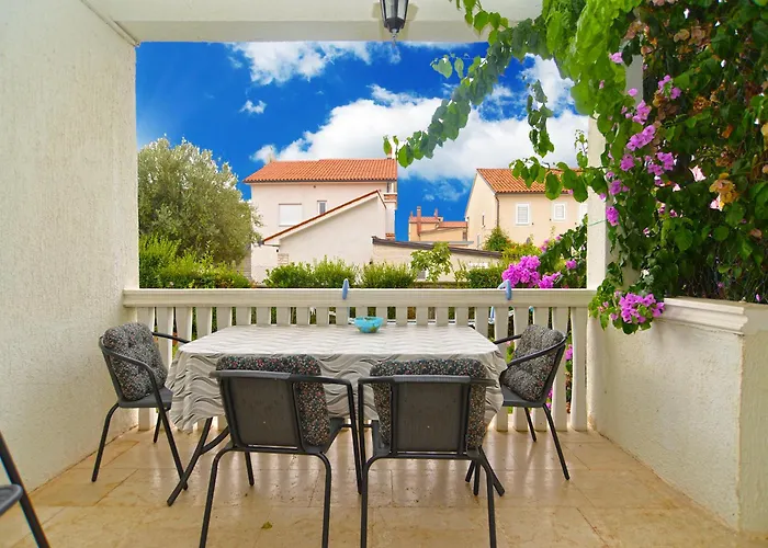 Apartament Brajdine 405