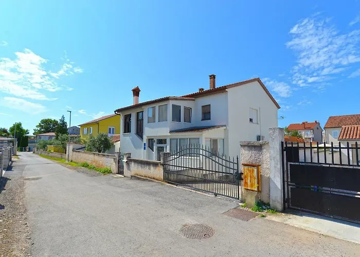 Apartament Brajdine 405