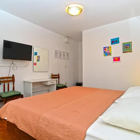 Brajdine 405 Apartamento *